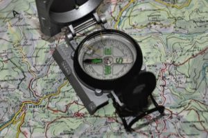 GPS, Maps and A Compass: This is How to Navigate in the Countryside